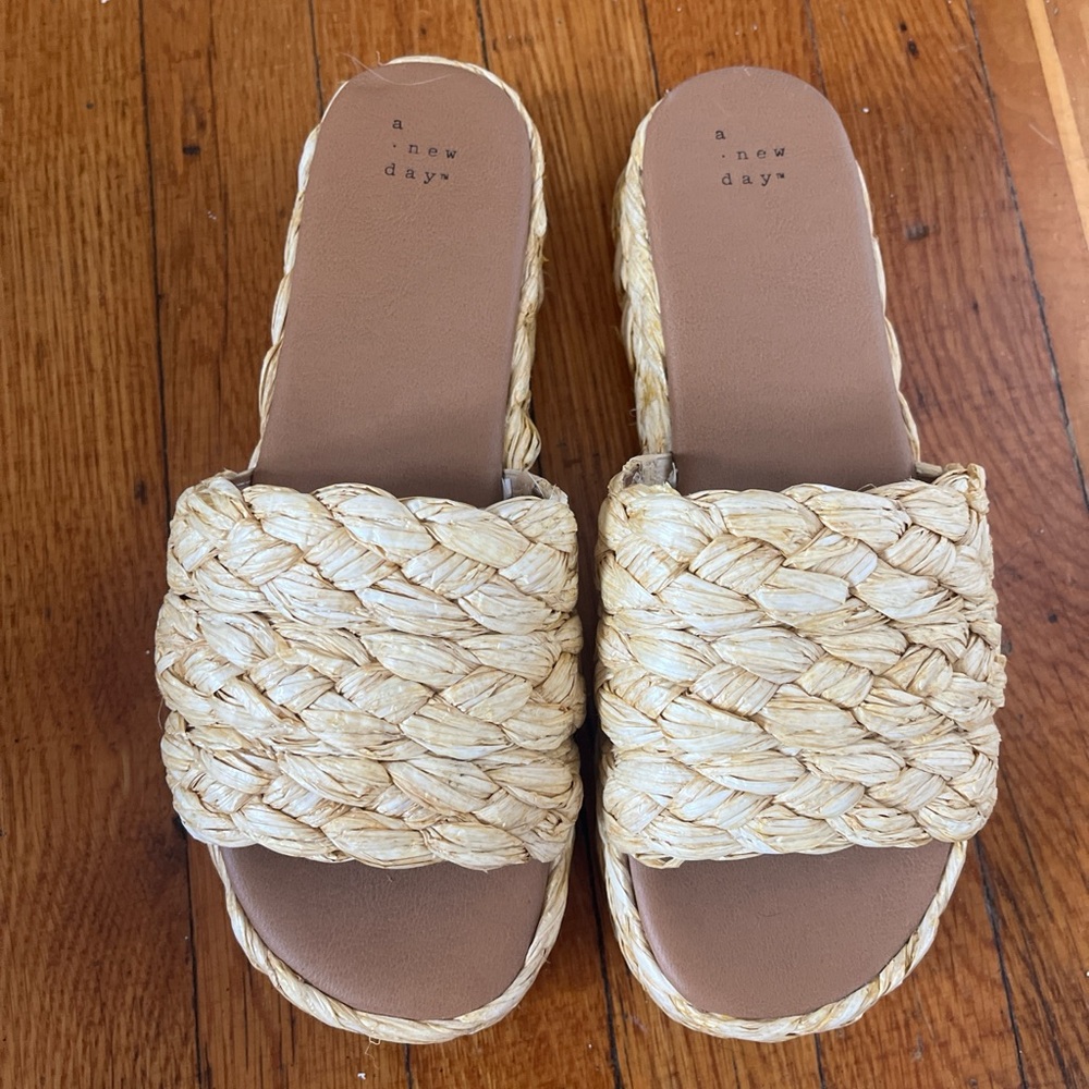 A New Day Women's Tan Braided Raffia Platform Slide Sandals